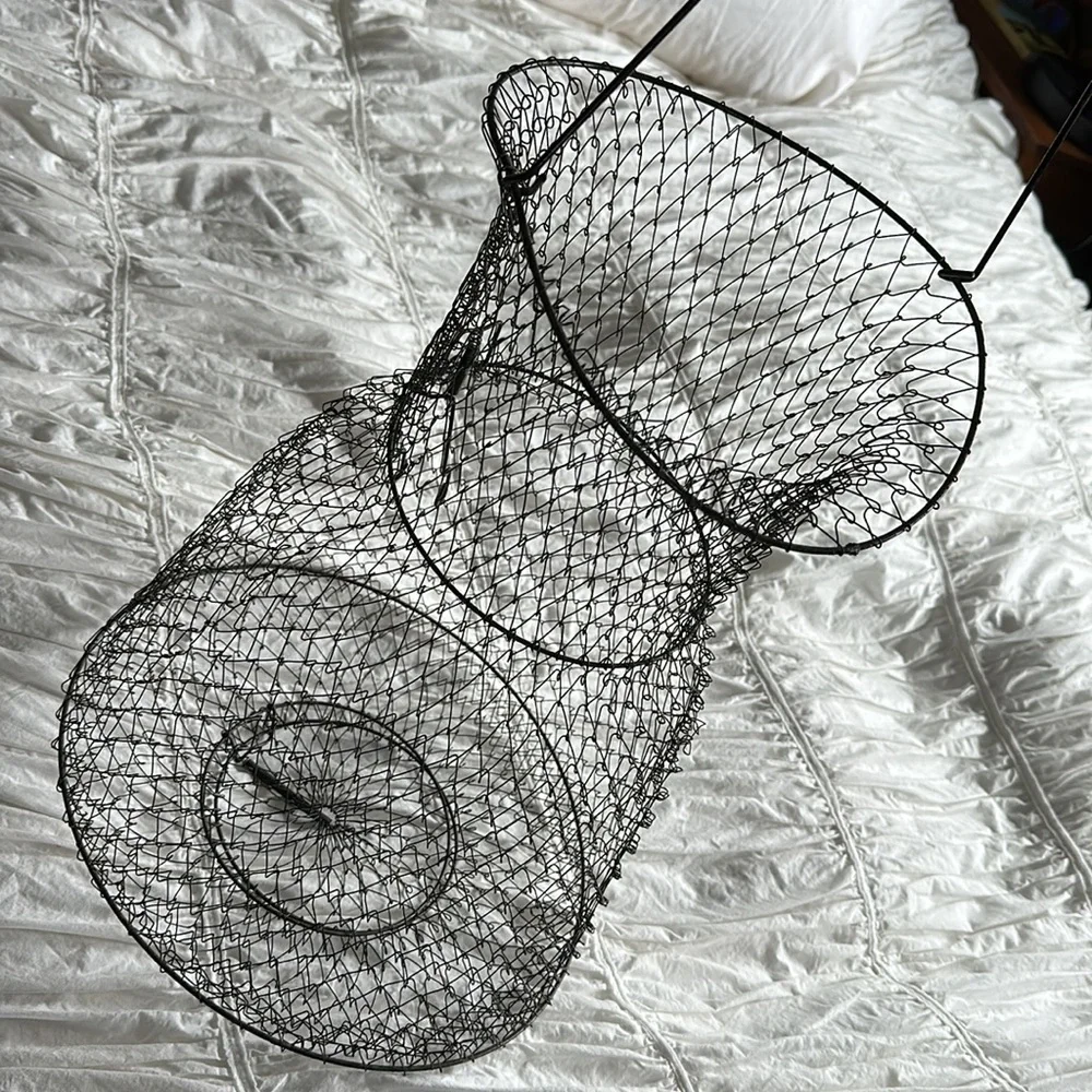 💡🔌Old fishing basket turned eclectic hanging basket l light! 31” long w handle